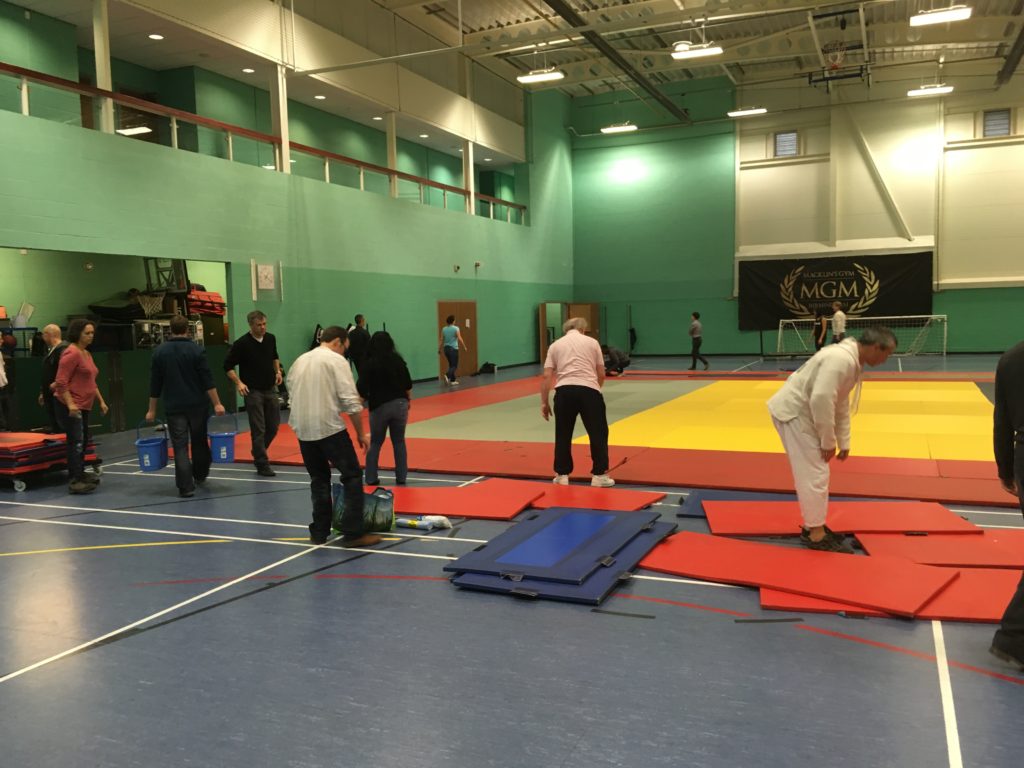 Setting up the mat before the Birmingham seminar.